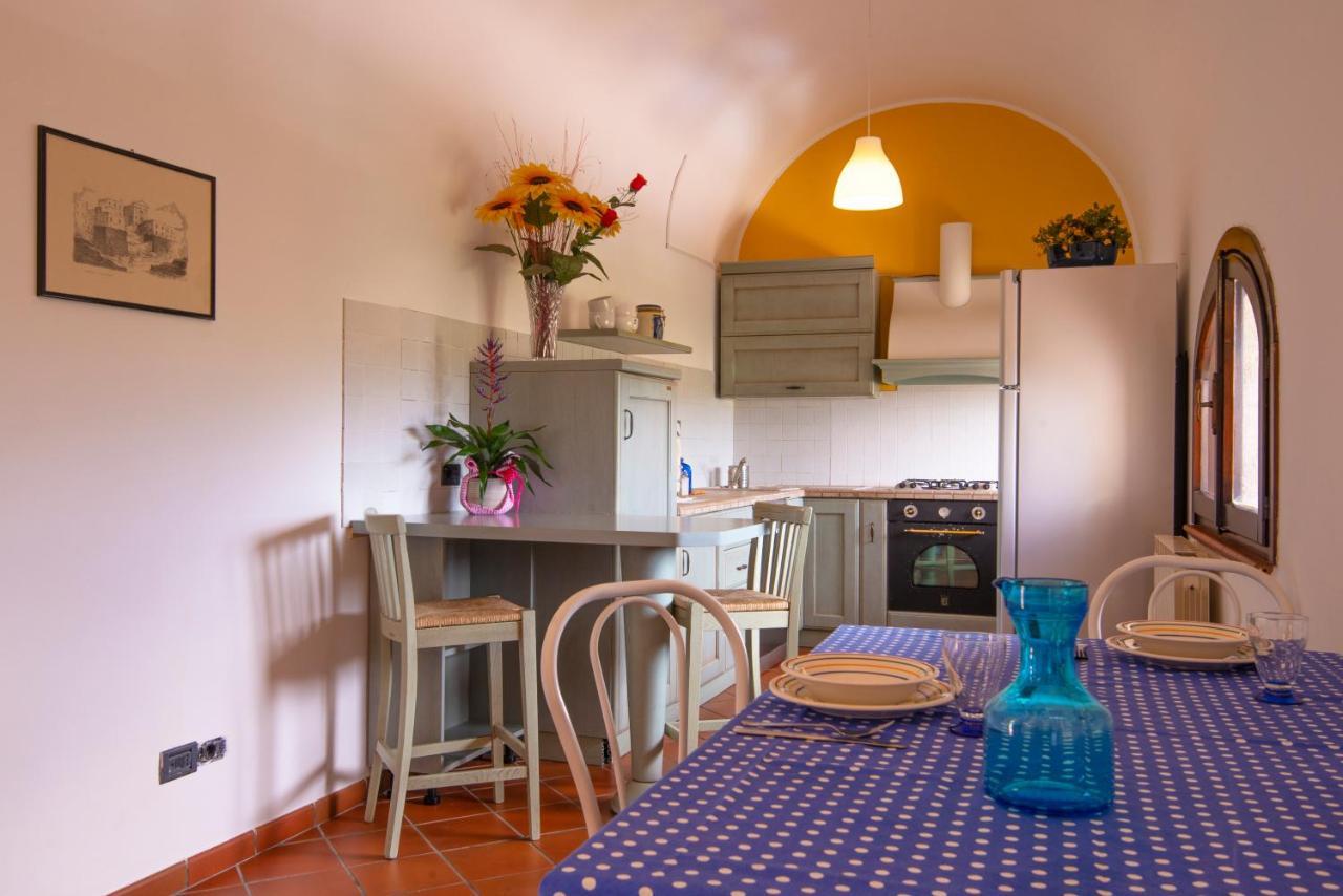 Bed and Breakfast Torre Caetana à Minturno Extérieur photo